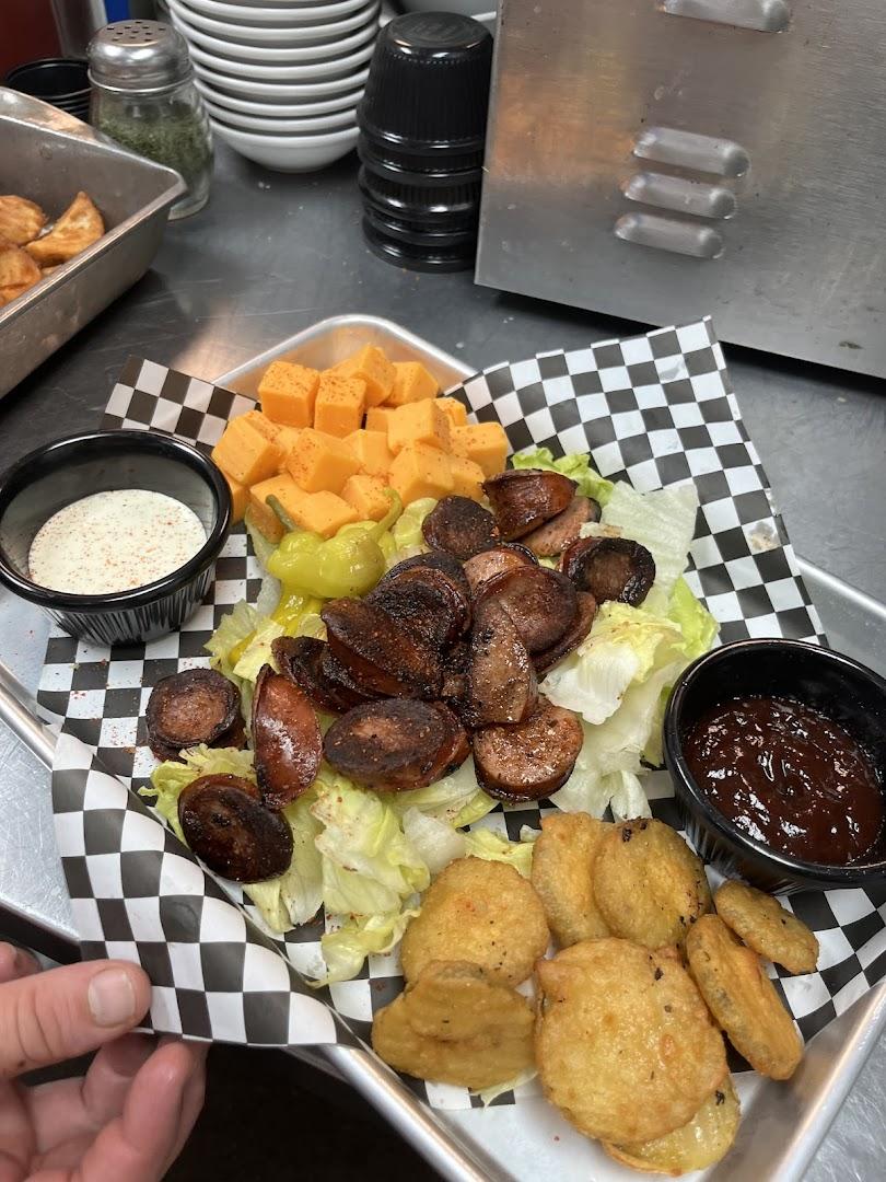 Frank's Pub and Grille